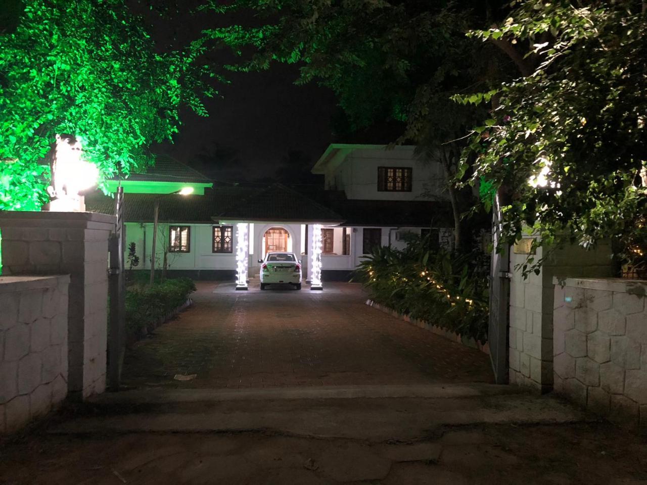 Ayuryogashram Heritage Thrissur Экстерьер фото