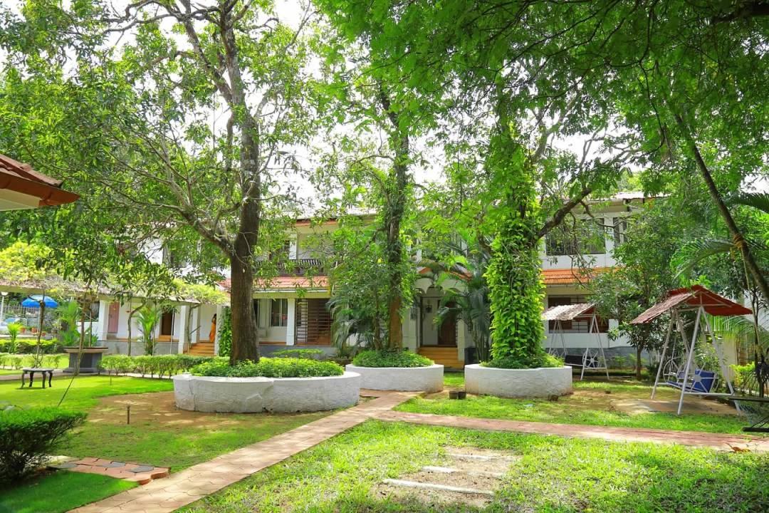 Ayuryogashram Heritage Thrissur Экстерьер фото